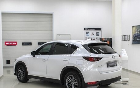 Mazda CX-5 II, 2018 год, 2 399 000 рублей, 2 фотография