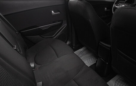 KIA Rio III рестайлинг, 2013 год, 699 000 рублей, 18 фотография