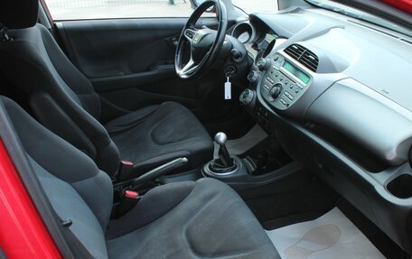 Honda Fit III, 2010 год, 1 040 000 рублей, 18 фотография