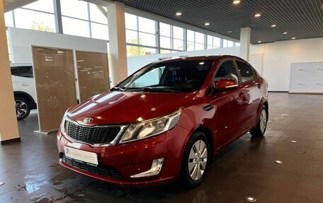 KIA Rio III рестайлинг, 2013 год, 900 000 рублей, 7 фотография