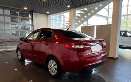 KIA Rio III рестайлинг, 2013 год, 900 000 рублей, 5 фотография