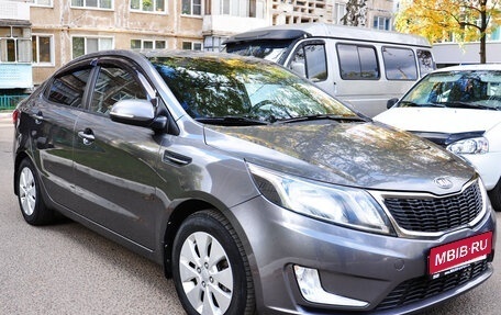 KIA Rio III рестайлинг, 2013 год, 890 000 рублей, 1 фотография