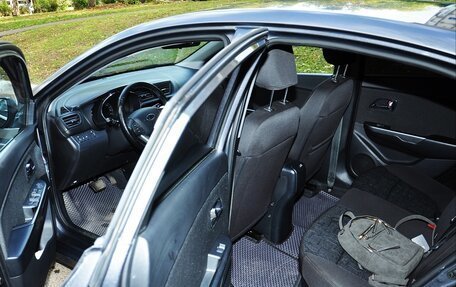 KIA Rio III рестайлинг, 2013 год, 890 000 рублей, 7 фотография