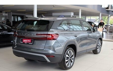 Skoda Kodiaq, 2025 год, 5 600 000 рублей, 5 фотография