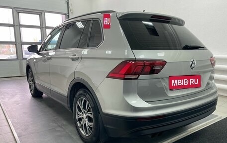 Volkswagen Tiguan II, 2017 год, 1 989 000 рублей, 7 фотография