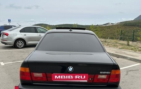 BMW 5 серия, 1992 год, 420 000 рублей, 7 фотография