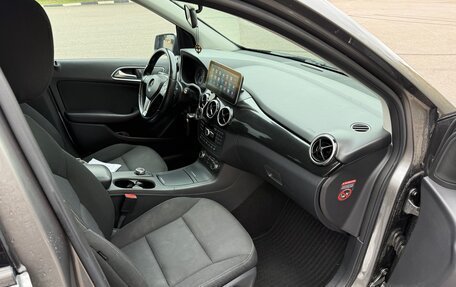 Mercedes-Benz B-Класс, 2014 год, 1 540 000 рублей, 23 фотография
