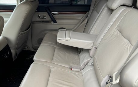 Mitsubishi Pajero IV, 2007 год, 1 200 000 рублей, 11 фотография