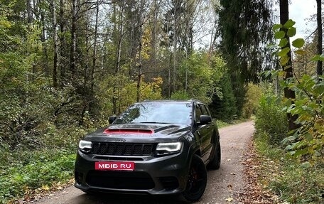 Jeep Grand Cherokee, 2017 год, 3 900 000 рублей, 4 фотография