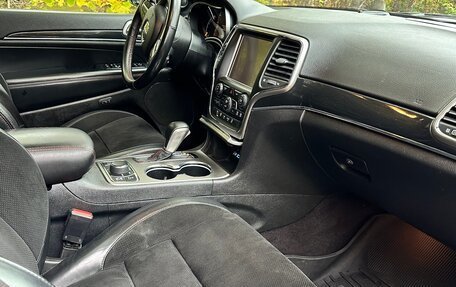Jeep Grand Cherokee, 2017 год, 3 900 000 рублей, 14 фотография