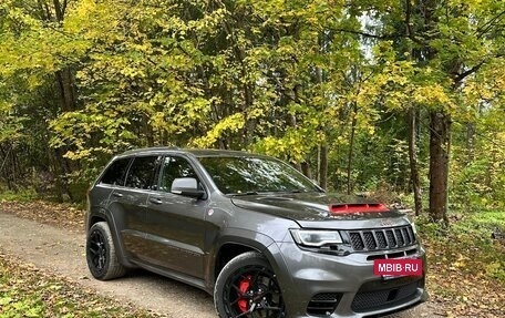Jeep Grand Cherokee, 2017 год, 3 900 000 рублей, 13 фотография
