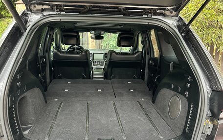 Jeep Grand Cherokee, 2017 год, 3 900 000 рублей, 26 фотография