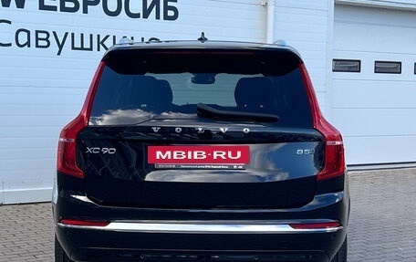 Volvo XC90 II рестайлинг, 2024 год, 7 950 000 рублей, 4 фотография
