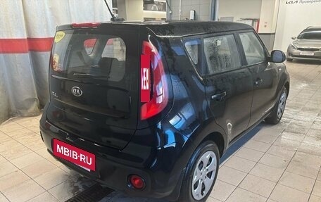 KIA Soul II рестайлинг, 2018 год, 1 199 000 рублей, 4 фотография