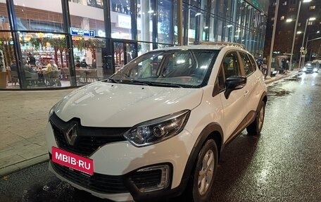 Renault Kaptur I рестайлинг, 2019 год, 900 000 рублей, 1 фотография
