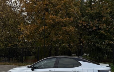 Toyota Camry, 2020 год, 3 390 000 рублей, 10 фотография