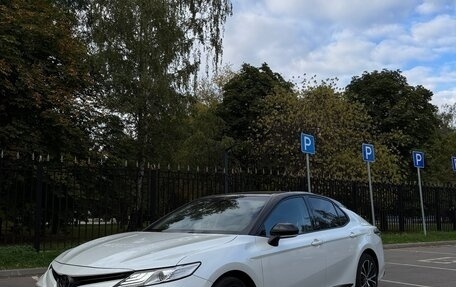 Toyota Camry, 2020 год, 3 390 000 рублей, 11 фотография