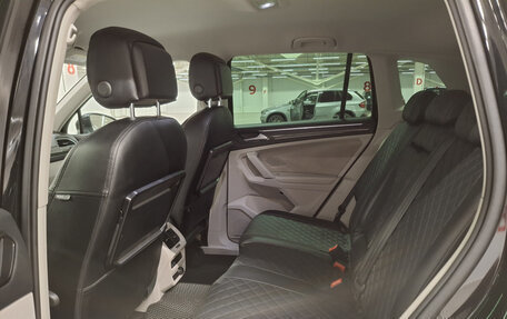 Volkswagen Tiguan II, 2017 год, 2 190 000 рублей, 12 фотография