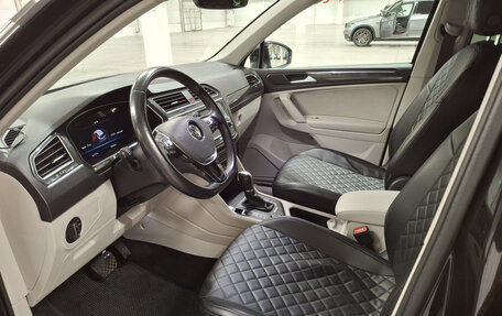 Volkswagen Tiguan II, 2017 год, 2 190 000 рублей, 16 фотография