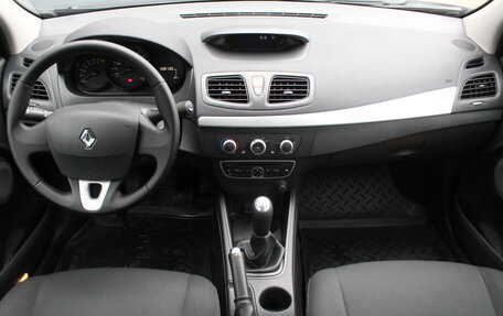 Renault Fluence I, 2011 год, 850 000 рублей, 7 фотография