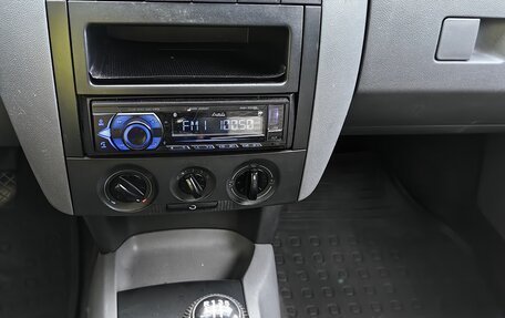 Skoda Fabia I, 2001 год, 240 000 рублей, 22 фотография