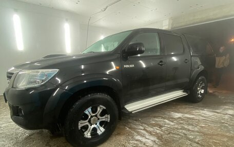 Toyota Hilux VII, 2012 год, 2 000 000 рублей, 4 фотография
