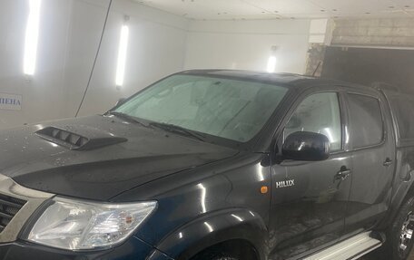 Toyota Hilux VII, 2012 год, 2 000 000 рублей, 2 фотография