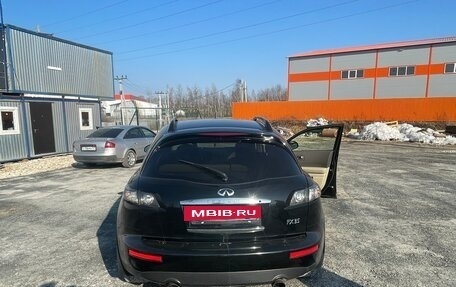 Infiniti FX I, 2006 год, 750 000 рублей, 4 фотография