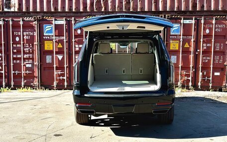 Cadillac Escalade V, 2025 год, 19 740 000 рублей, 9 фотография