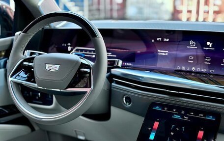 Cadillac Escalade V, 2025 год, 19 740 000 рублей, 12 фотография