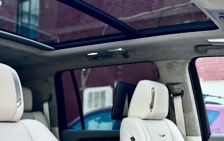 Cadillac Escalade V, 2025 год, 19 740 000 рублей, 21 фотография