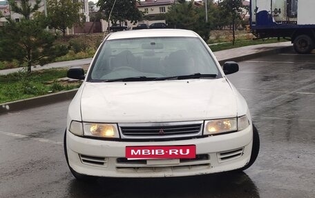 Mitsubishi Mirage VI рестайлинг, 1999 год, 135 000 рублей, 1 фотография