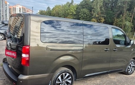 Peugeot Traveller I, 2018 год, 2 970 000 рублей, 15 фотография