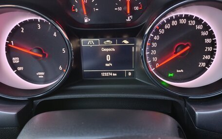 Opel Astra K, 2020 год, 1 550 000 рублей, 11 фотография