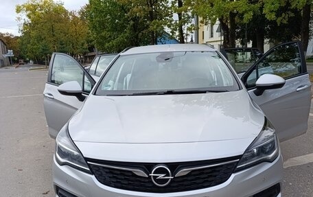Opel Astra K, 2020 год, 1 550 000 рублей, 5 фотография