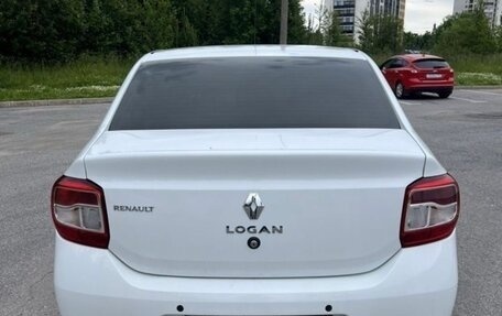 Renault Logan II, 2017 год, 570 000 рублей, 7 фотография