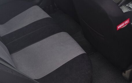 Mitsubishi Mirage VI рестайлинг, 1999 год, 135 000 рублей, 8 фотография