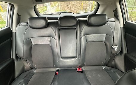 KIA Sportage III, 2011 год, 1 250 000 рублей, 23 фотография