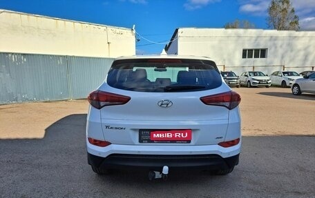 Hyundai Tucson III, 2017 год, 2 029 000 рублей, 6 фотография