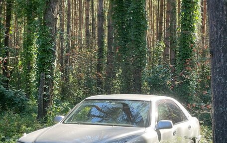 Toyota Crown, 2001 год, 1 550 000 рублей, 12 фотография