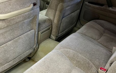 Toyota Crown, 2001 год, 1 550 000 рублей, 16 фотография