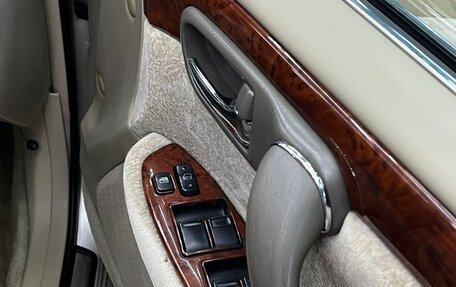 Toyota Crown, 2001 год, 1 550 000 рублей, 18 фотография