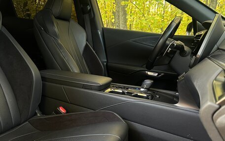Lexus RX IV рестайлинг, 2022 год, 8 250 000 рублей, 7 фотография