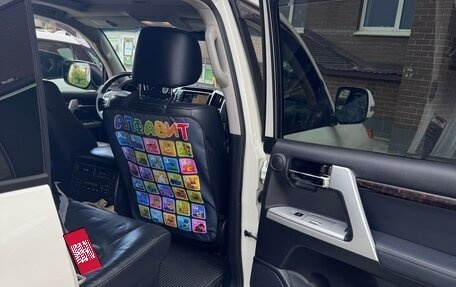 Toyota Land Cruiser 200, 2014 год, 4 200 000 рублей, 2 фотография