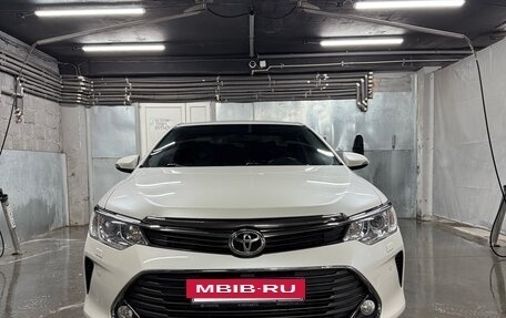 Toyota Camry, 2015 год, 2 250 000 рублей, 11 фотография