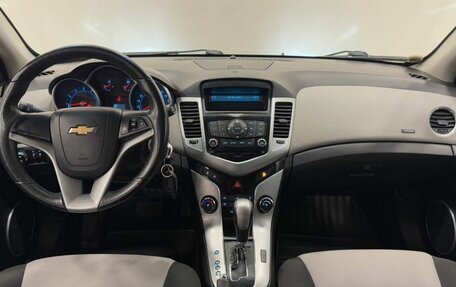Chevrolet Cruze II, 2012 год, 867 000 рублей, 16 фотография