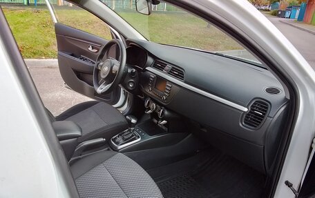 KIA Rio IV, 2019 год, 950 000 рублей, 12 фотография