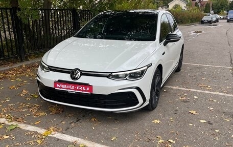 Volkswagen Golf VIII, 2021 год, 2 700 000 рублей, 1 фотография