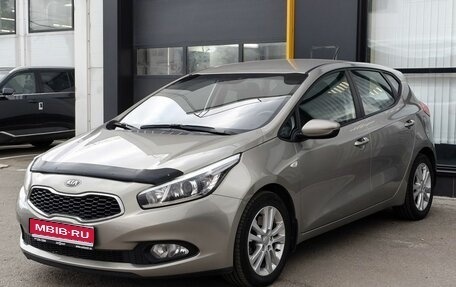 KIA cee'd III, 2014 год, 1 350 000 рублей, 1 фотография