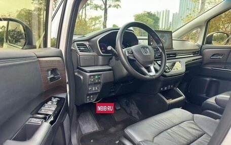 Honda Odyssey IV, 2022 год, 2 930 007 рублей, 10 фотография